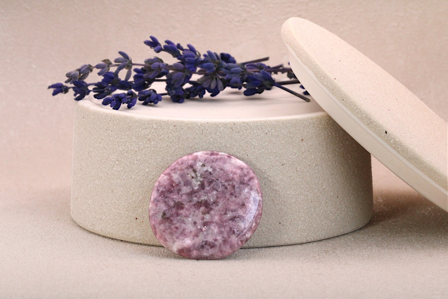 Pierre naturelle de Lépidolite